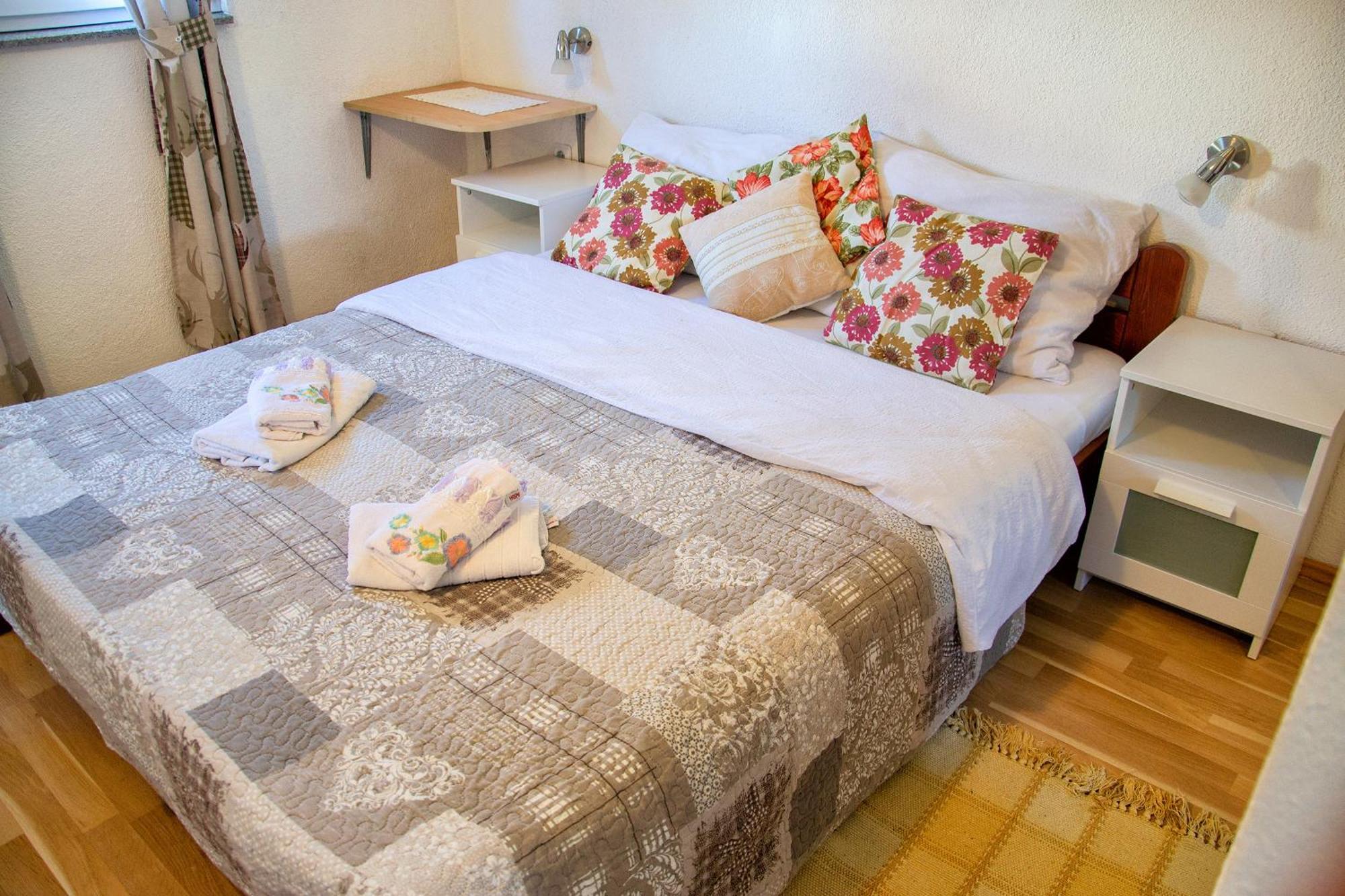 Apartment Ilija Rakovica Esterno foto