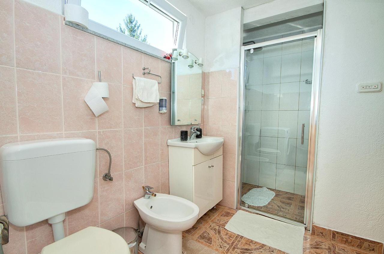 Apartment Ilija Rakovica Esterno foto