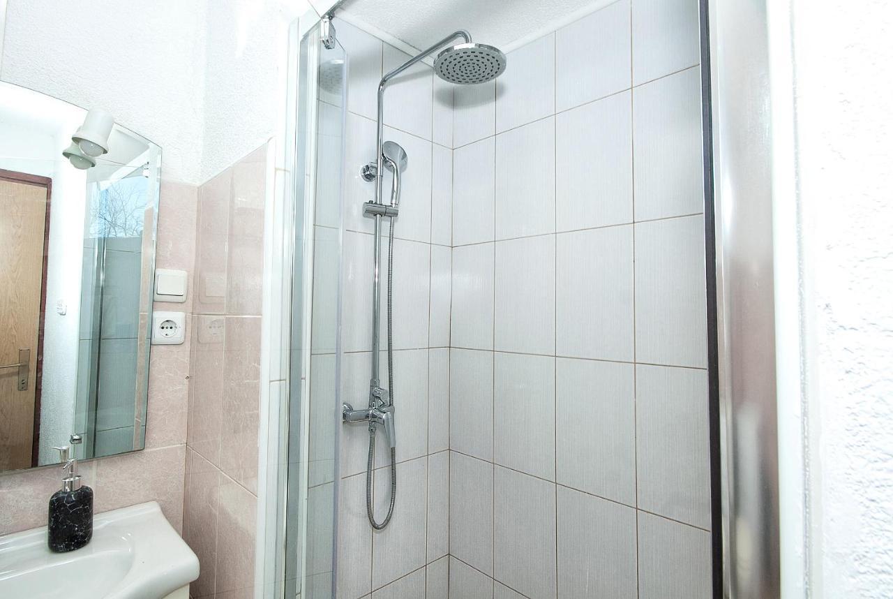 Apartment Ilija Rakovica Esterno foto
